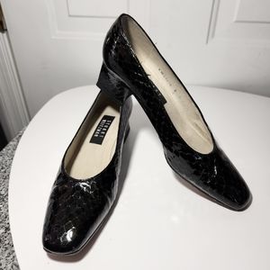 Vintage Stuart Weitzman Black Croc Embossed Leather Pumps Size 8A